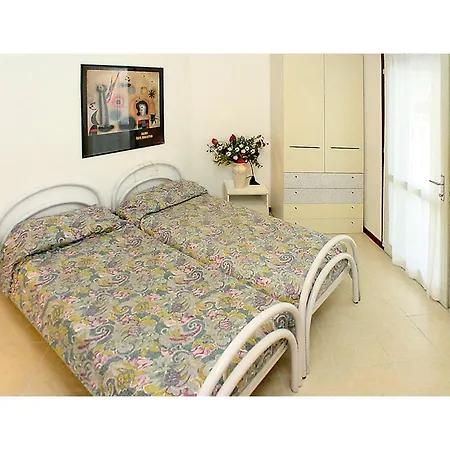 Апартаменты Flat In Lignano Линьяно-Саббьядоро
