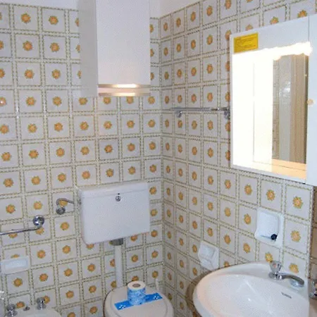 Flat In Lignano Линьяно-Саббьядоро